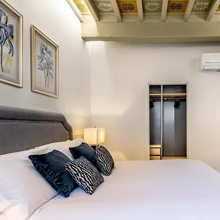 Apartment Genteel Giraldi Florence