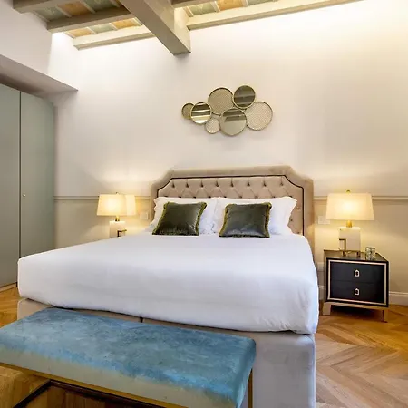Genteel Giraldi Apartment *