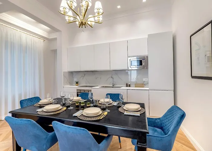Апартаменты Genteel Giraldi
